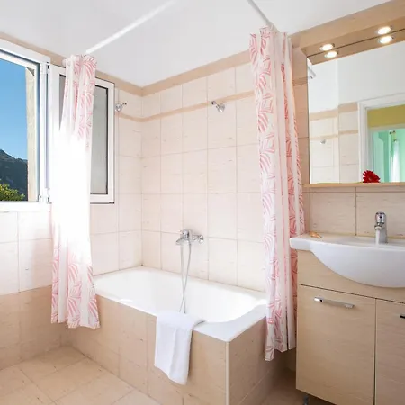 Natura Villa *