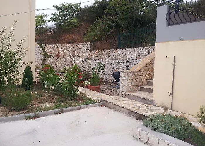Natura * Δρυμώνας